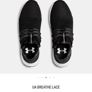 Under Armor tennis shoes